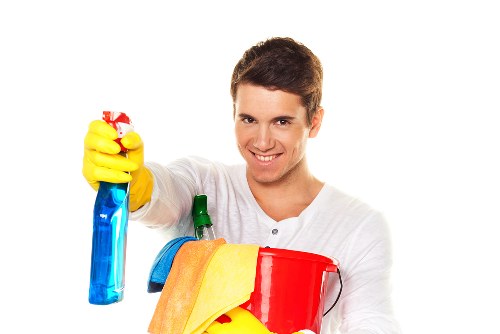 Detailed deep cleaning service for a SW6 kitchen and bathroom